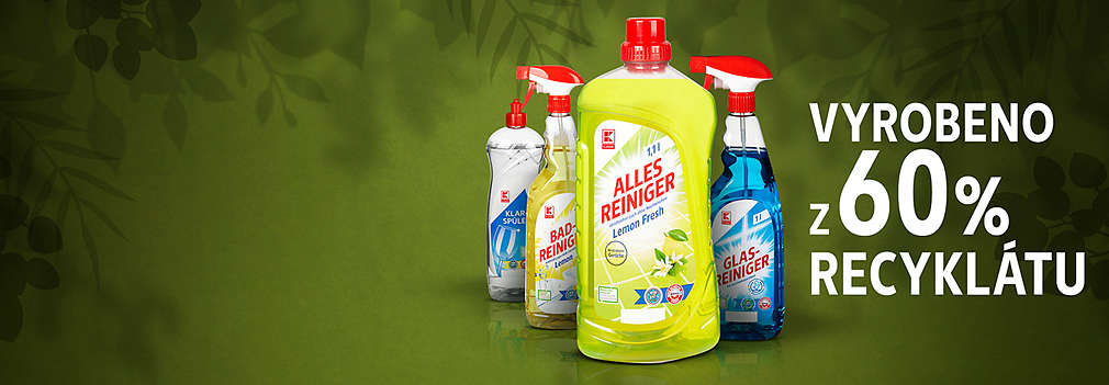 Čtyři různé čisticí prostředky K-Classic, jejichž obaly jsou vyrobeny ze 60 % z recyklovaného materiálu