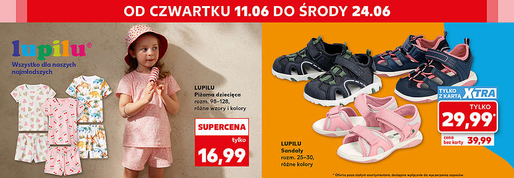 Dziewczynka w różowym kompleciku i sandałki dziecięce