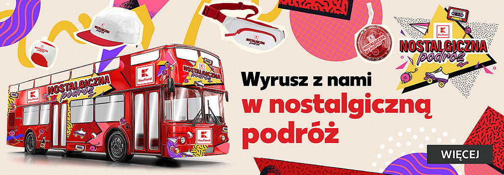 Duży autobus oklejony kolorowo i hasło Wyrusz z nami w nostalgiczną podróż.