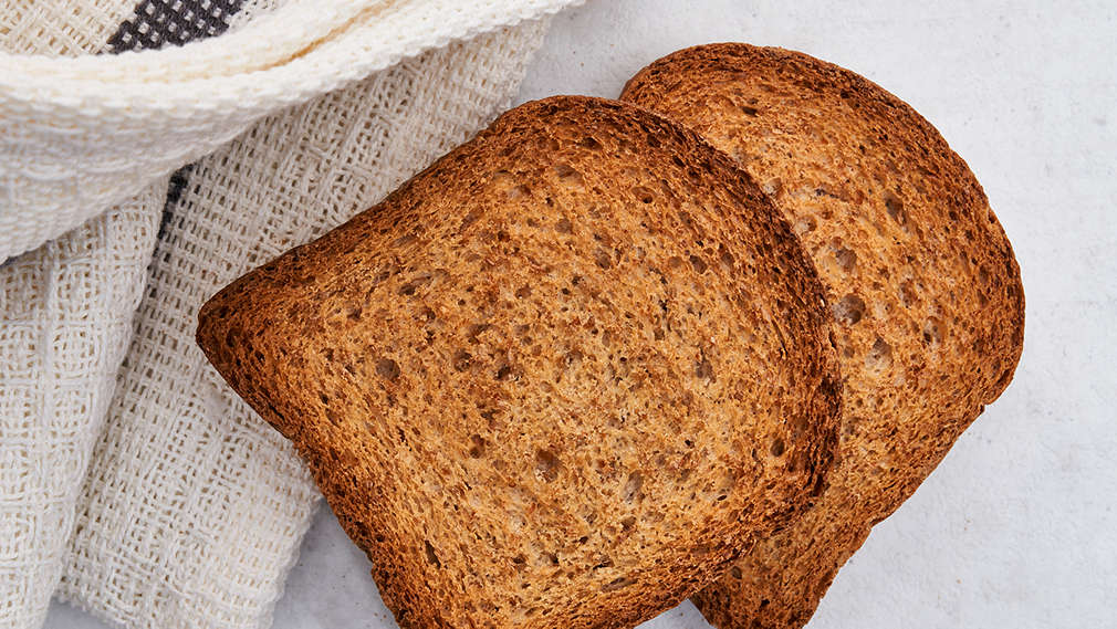 Imagine cu pâine uscată integrală