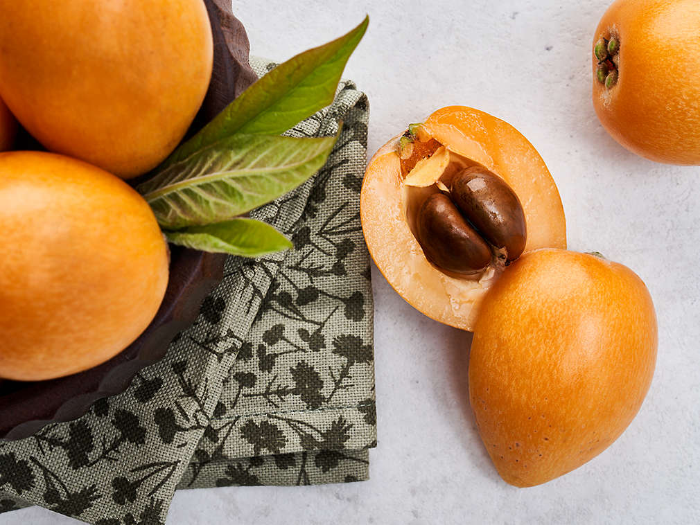 Detailný pohľad na čerstvé mišpule