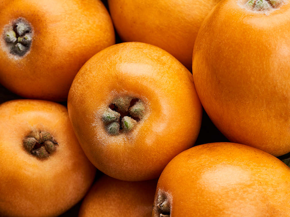 Detailný pohľad na čerstvé mišpule