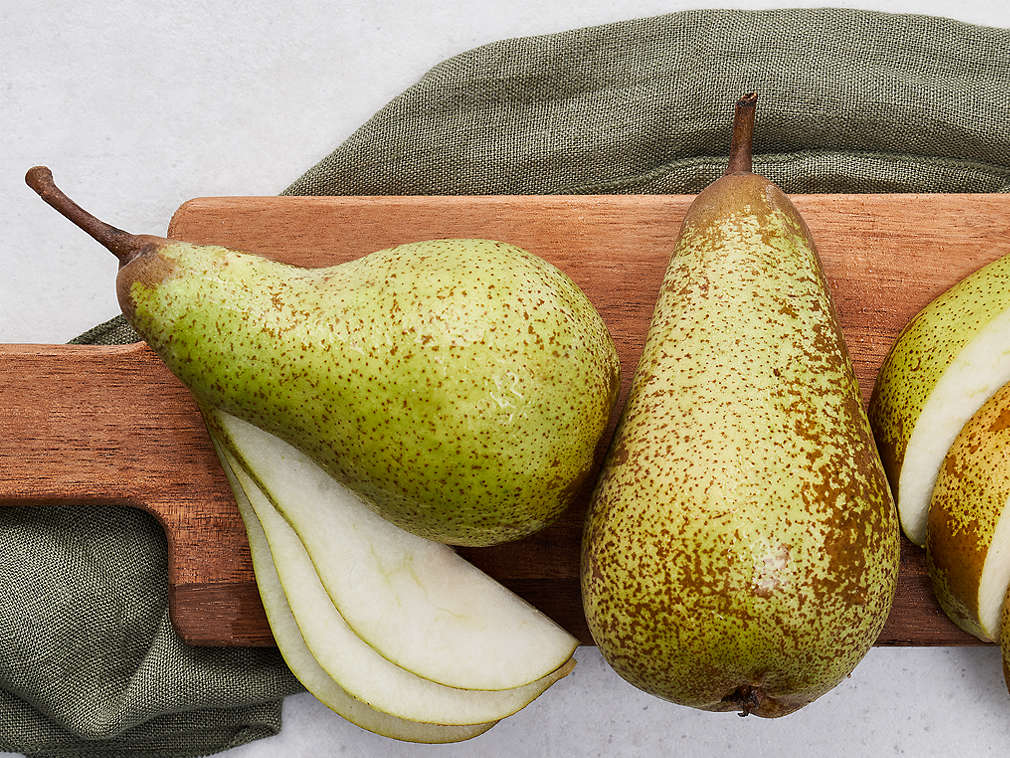 Прясна круша в детайлен изглед