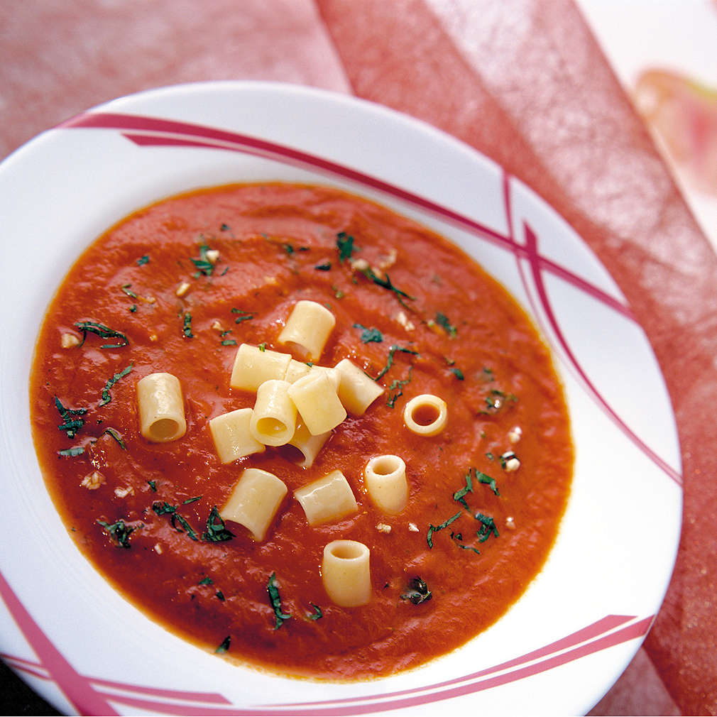 Изобразяване на рецептата Доматена супа с макарони