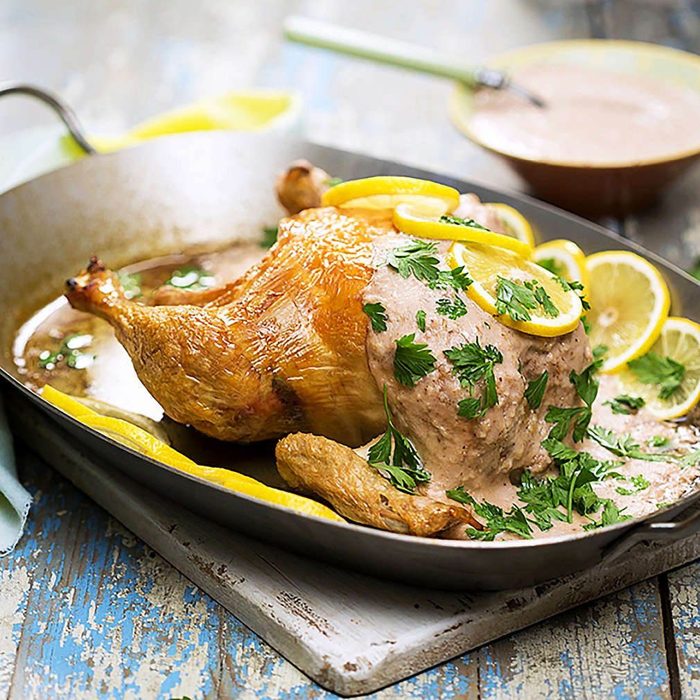 Изобразяване на рецептата Пиле с орехов сос
