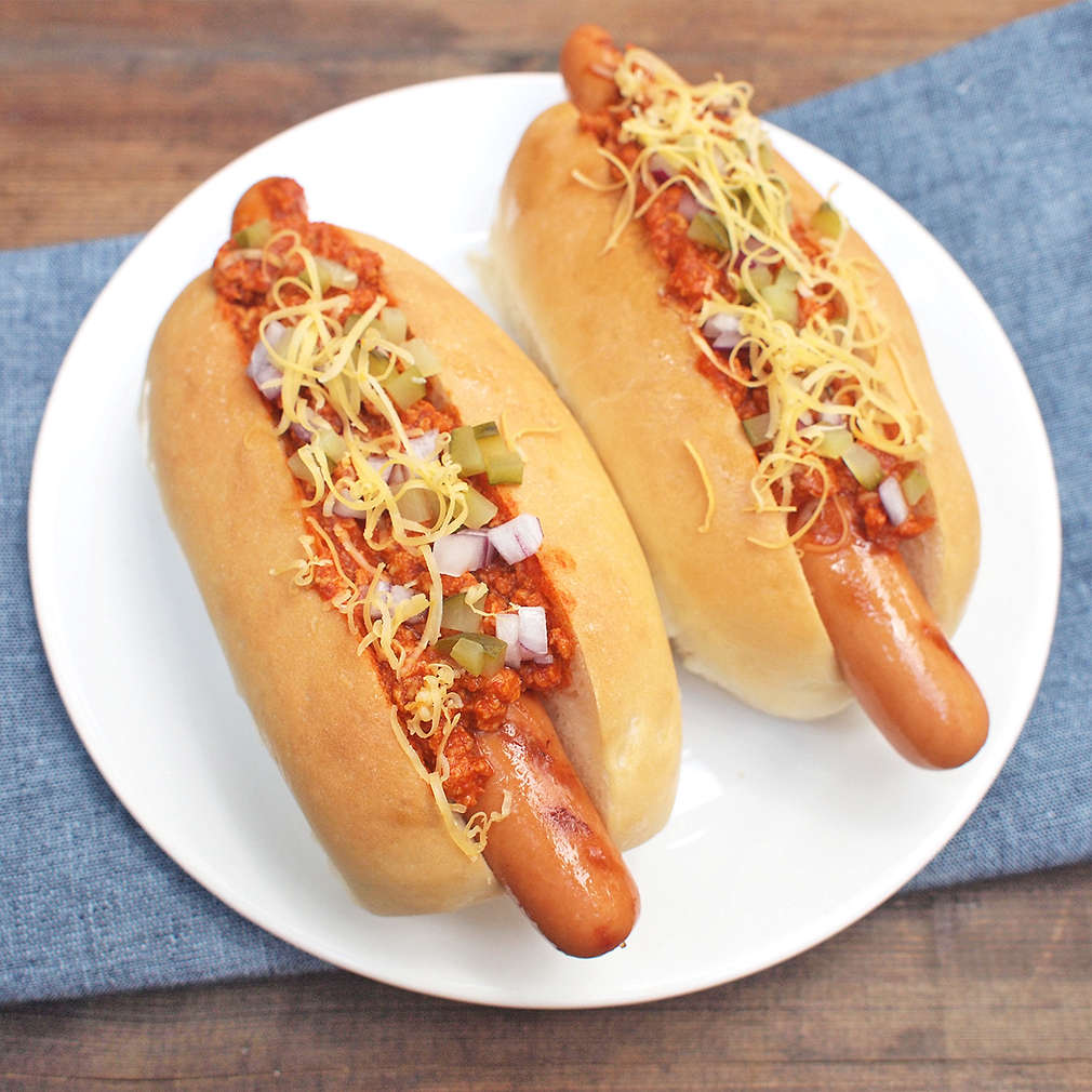 Zobrazit Chilli hot dogy receptů