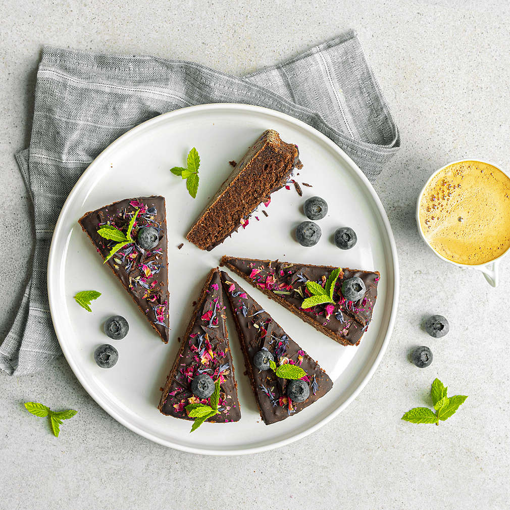 Zobrazit Brownie dortík s čokoládovou polevou receptů