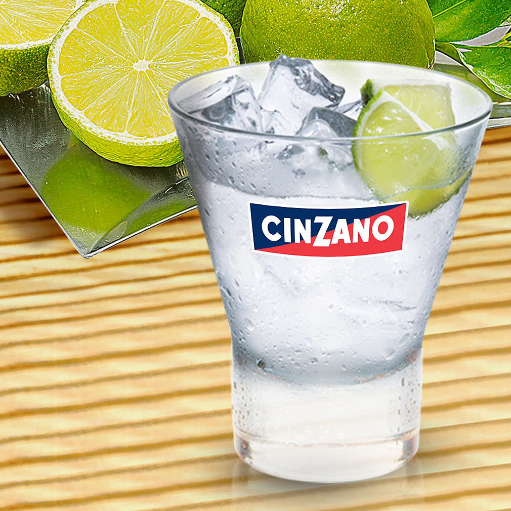 Zobrazit Cinzano Extra Dry na ledu receptů