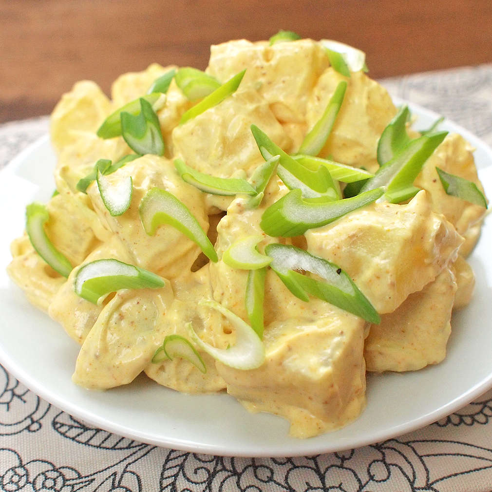 Majonézový salát s kari bramborami - Recept | Kaufland