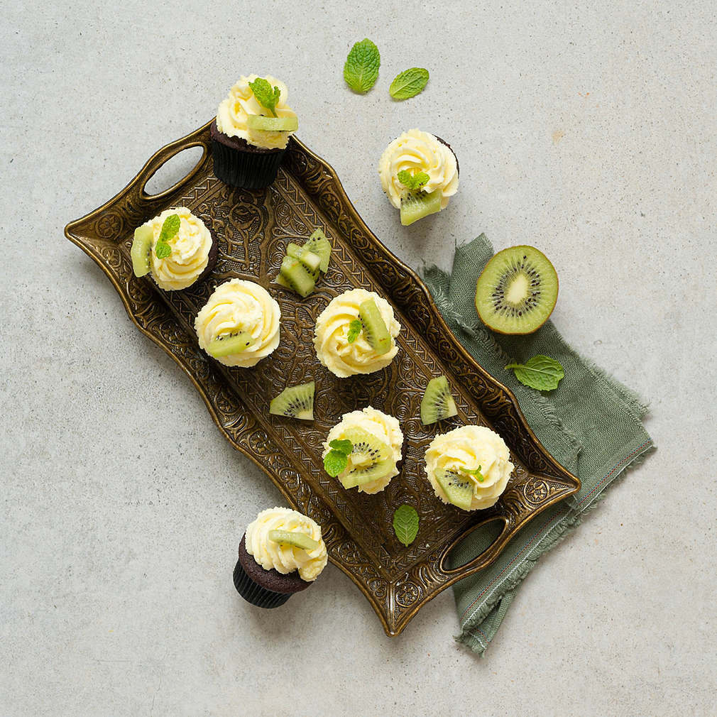 Zobrazit Kakaové mini cupcakes s vanilkovým krémem receptů
