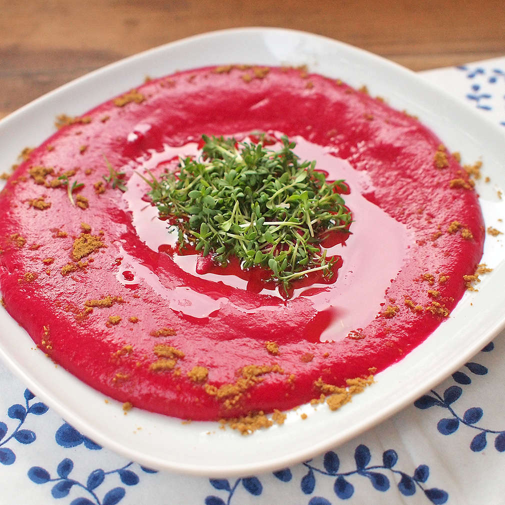 Zobrazit Hummus s červenou řepou receptů