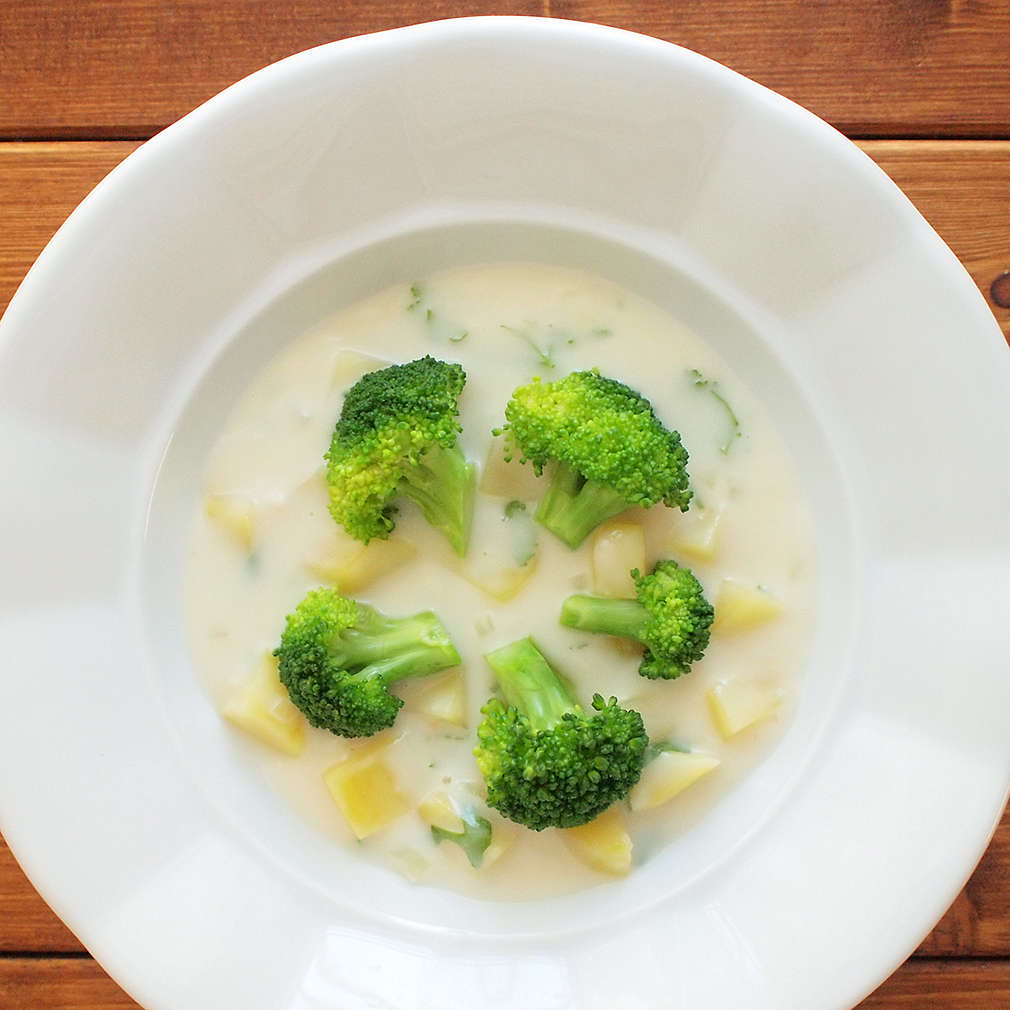 Zobrazit Krémová polévka s brokolicí receptů