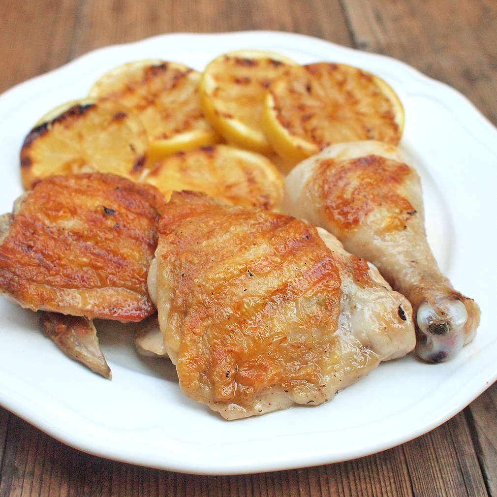 Zobrazit Šťavnaté grilované kuře v podmáslí receptů