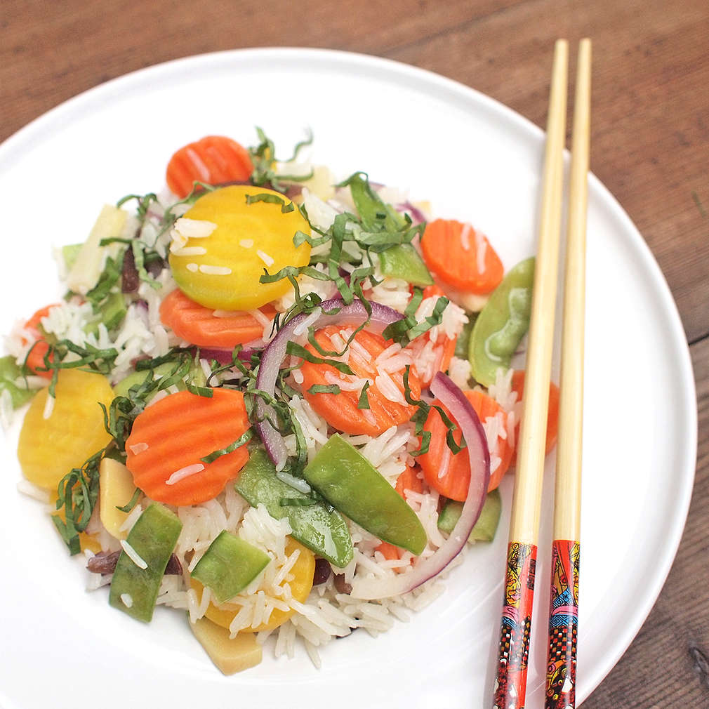 Zobrazit Smažená rýže s letní zeleninou ve woku receptů