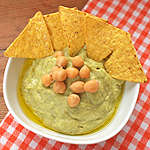 Zobrazit Hummus s avokádem s tortilla chipsy receptů