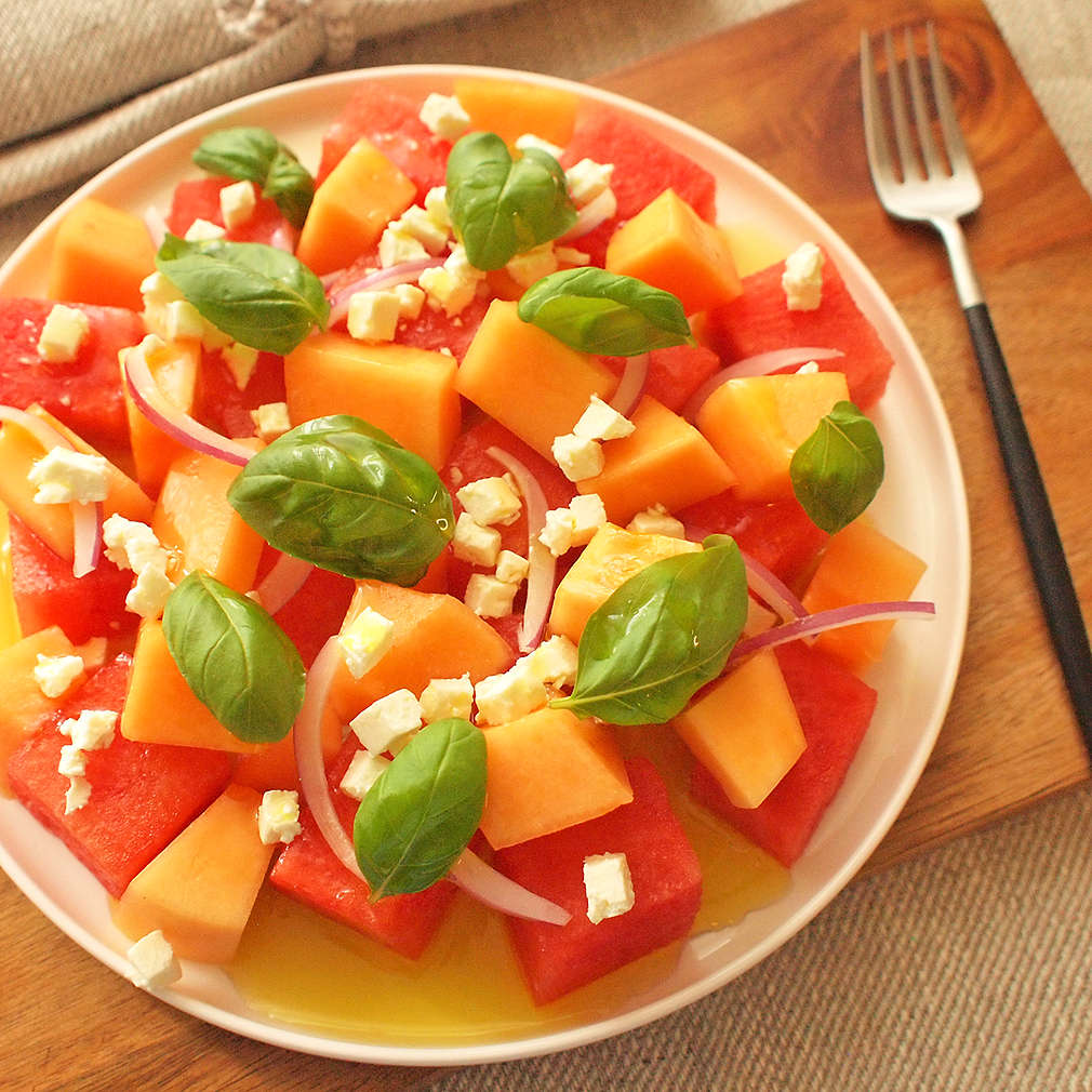 Zobrazit Dvoubarevný salát s melounem receptů
