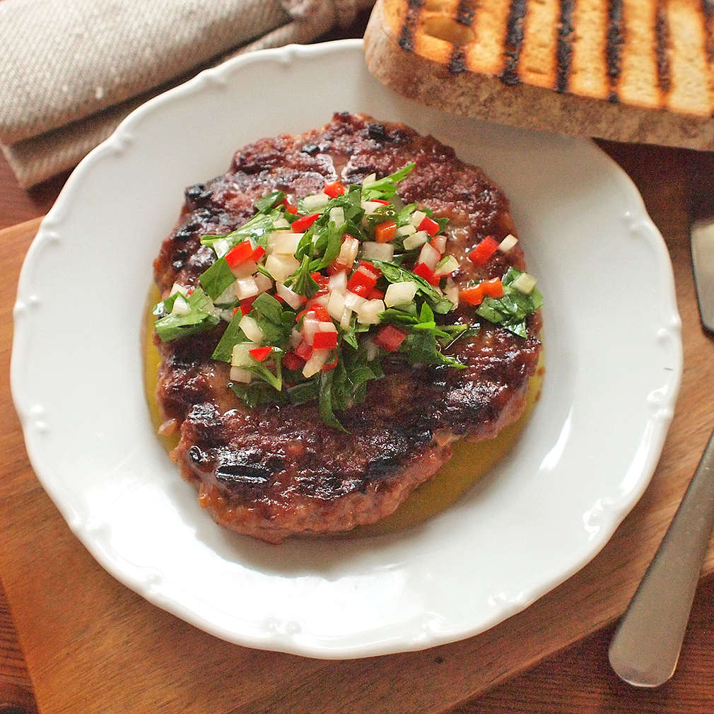 Zobrazit Sekaný steak s pikantní salsou receptů