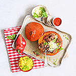 Zobrazit Plněná pečená dýně s mletým hovězím masem receptů