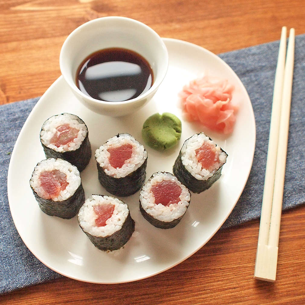 Zobrazit Maki sushi s tuňákem receptů