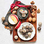 Zobrazit Jablečné kuličky s ořechy receptů