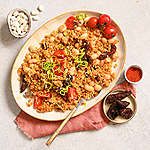 Zobrazit Bulgurový salát se sušenými rajčaty a fazolemi receptů