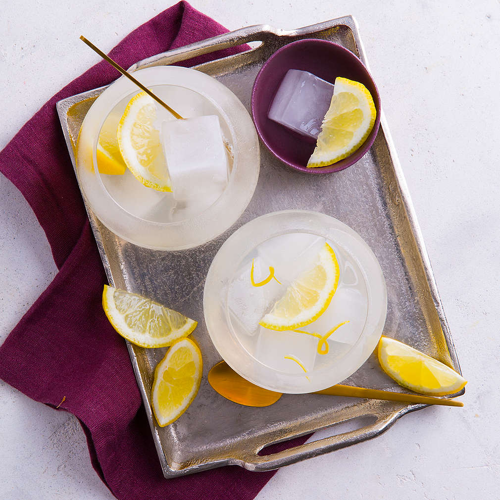 Zobrazit Lemon Vodka receptů