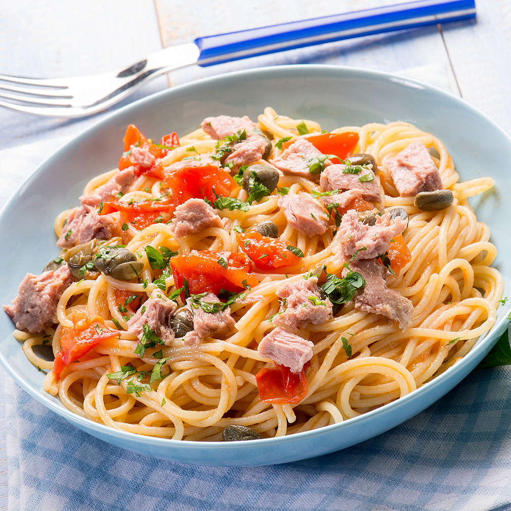 Fotografija recepta Špageti s tunom i rajčicom
