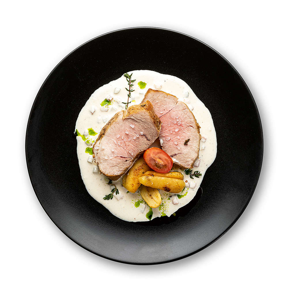 Imaginea rețetei Spată de porc cu cartofi si sos alb