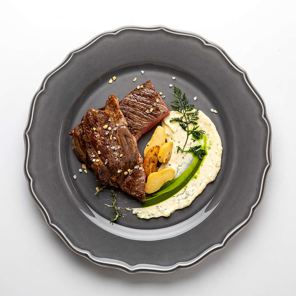 Imaginea rețetei Chuck eye steak cu glazură de trufe