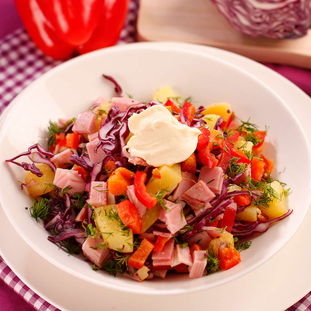 Salată cu varză roșie