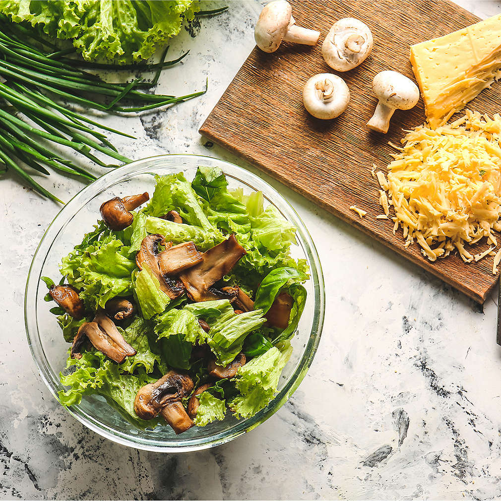 Salată de ciuperci | Rețetă de Chef Samuel