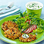 Abbildung des Rezepts Gemüse-Reisrösti mit Kräuterquark