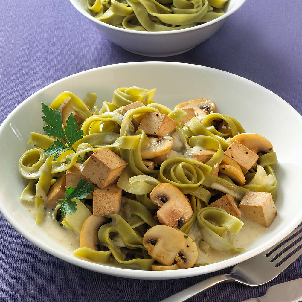 Abbildung des Rezepts Bandnudeln mit Pilz-Tofu-Soße