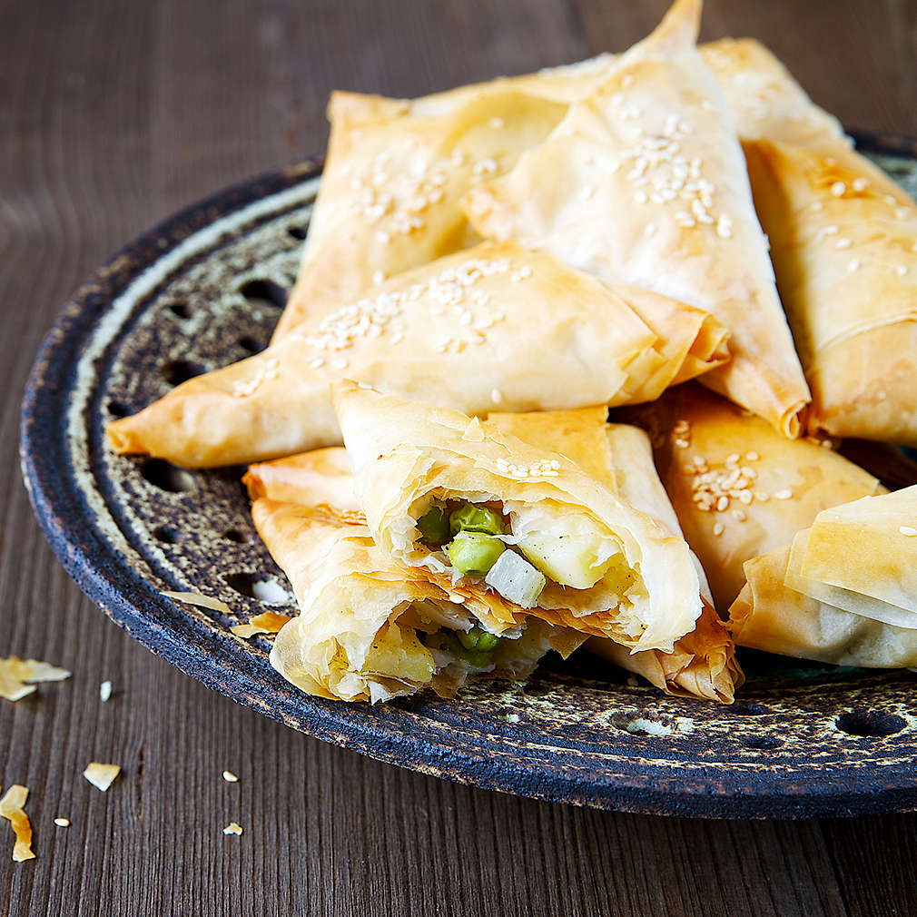 Zobrazit Samosa s vegetariánskou náplní receptů