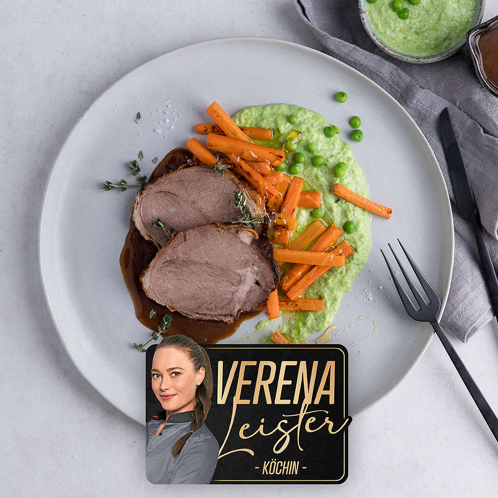 Geschmorte Lammkeule mit Erbsencreme und Estragonkarotten - Rezept ...