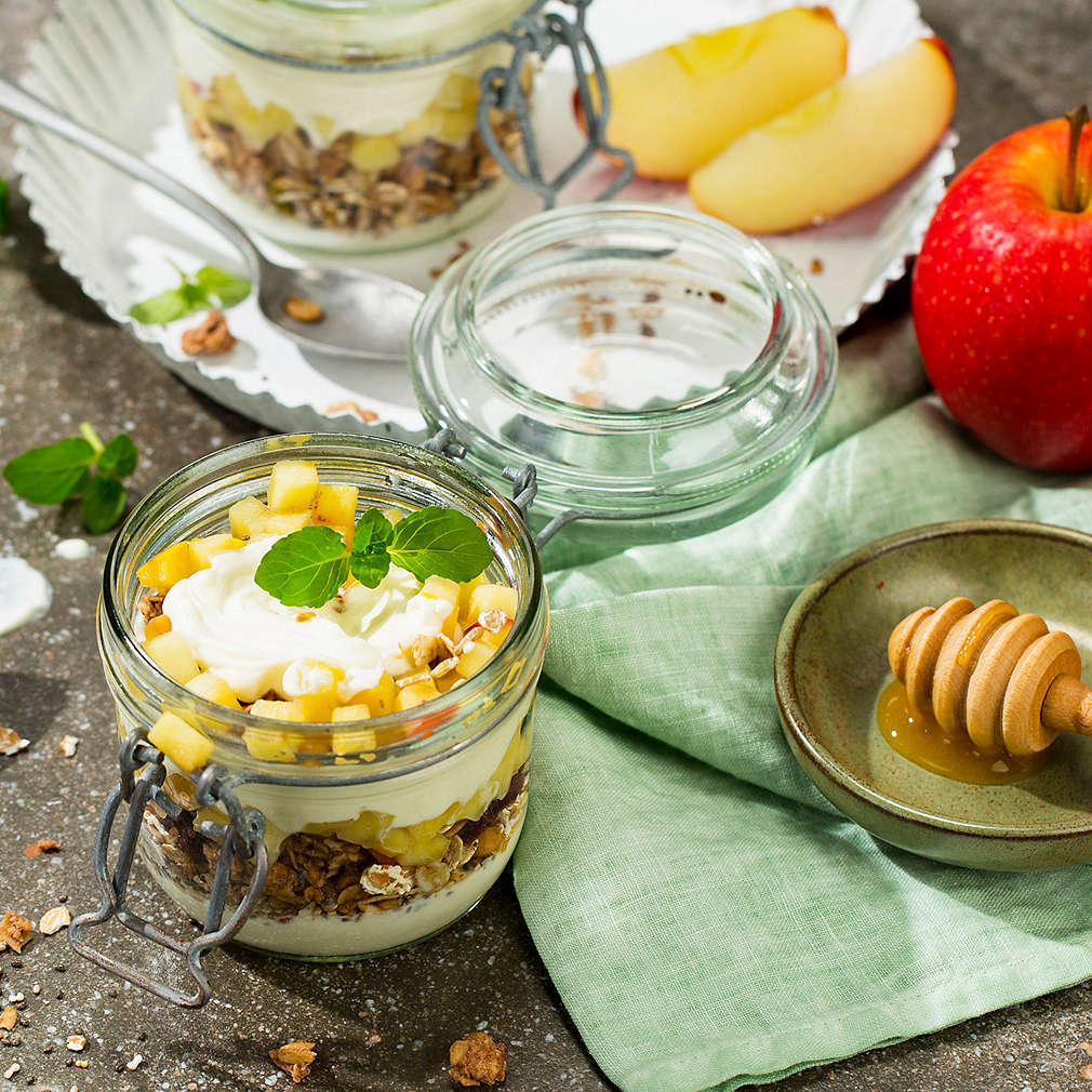 Abbildung des Rezepts Gebratene Äpfel mit Müsli-Quark