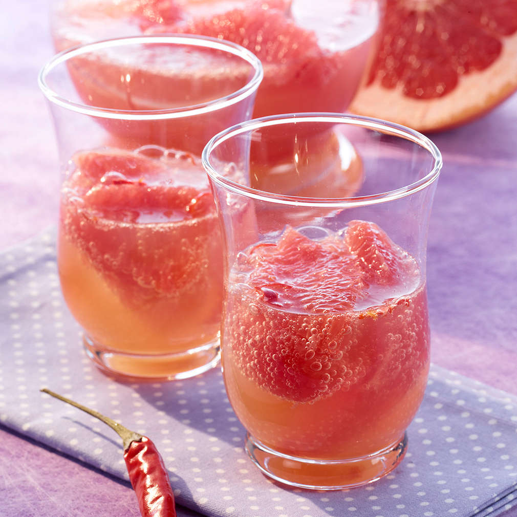 Abbildung des Rezepts Grapefruitbowle mit Chili