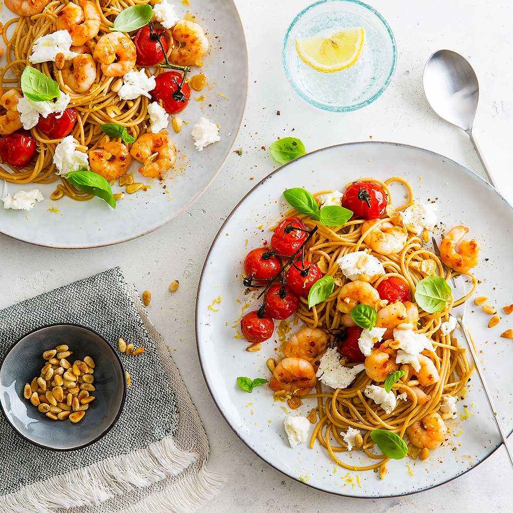 Fotografija recepta Špageti s rajčicama i škampima