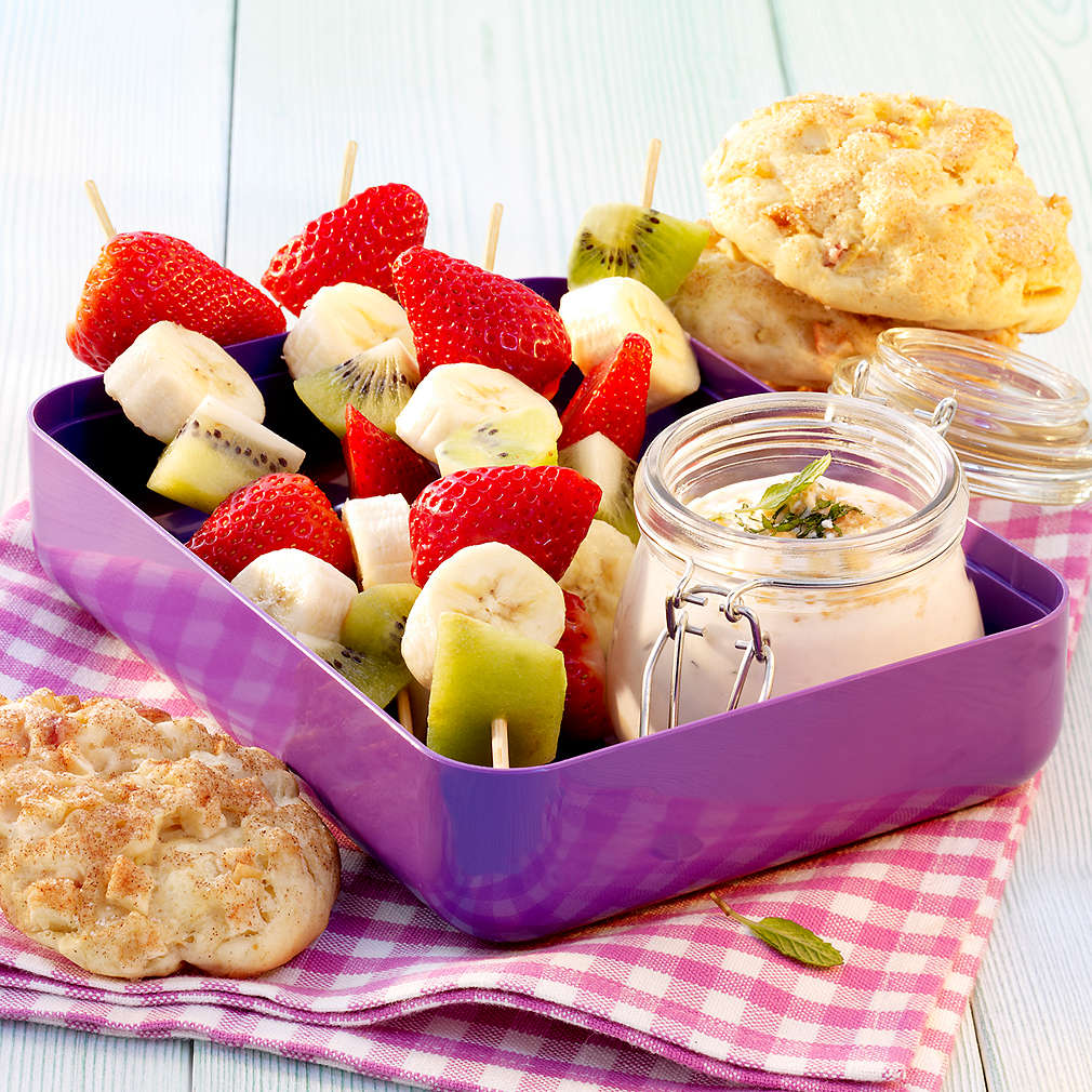 Zobrazit Jablečné sušenky s ovocnými špízy receptů