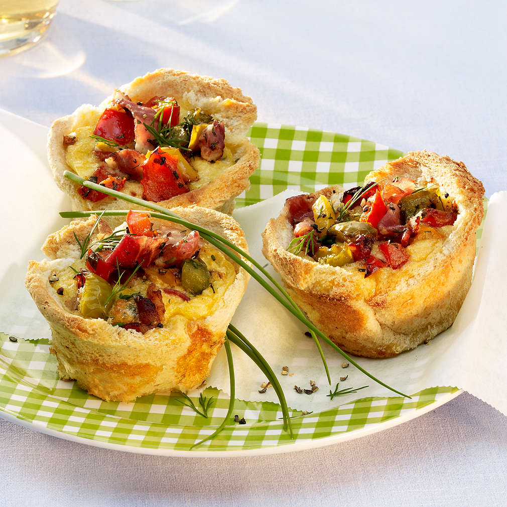 Zobrazit Rychlé zeleninové “muffiny” z toastového chleba receptů