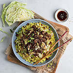 Abbildung des Rezepts Hackfleisch-Stir-Fry mit Spitzkohl und Curryreis