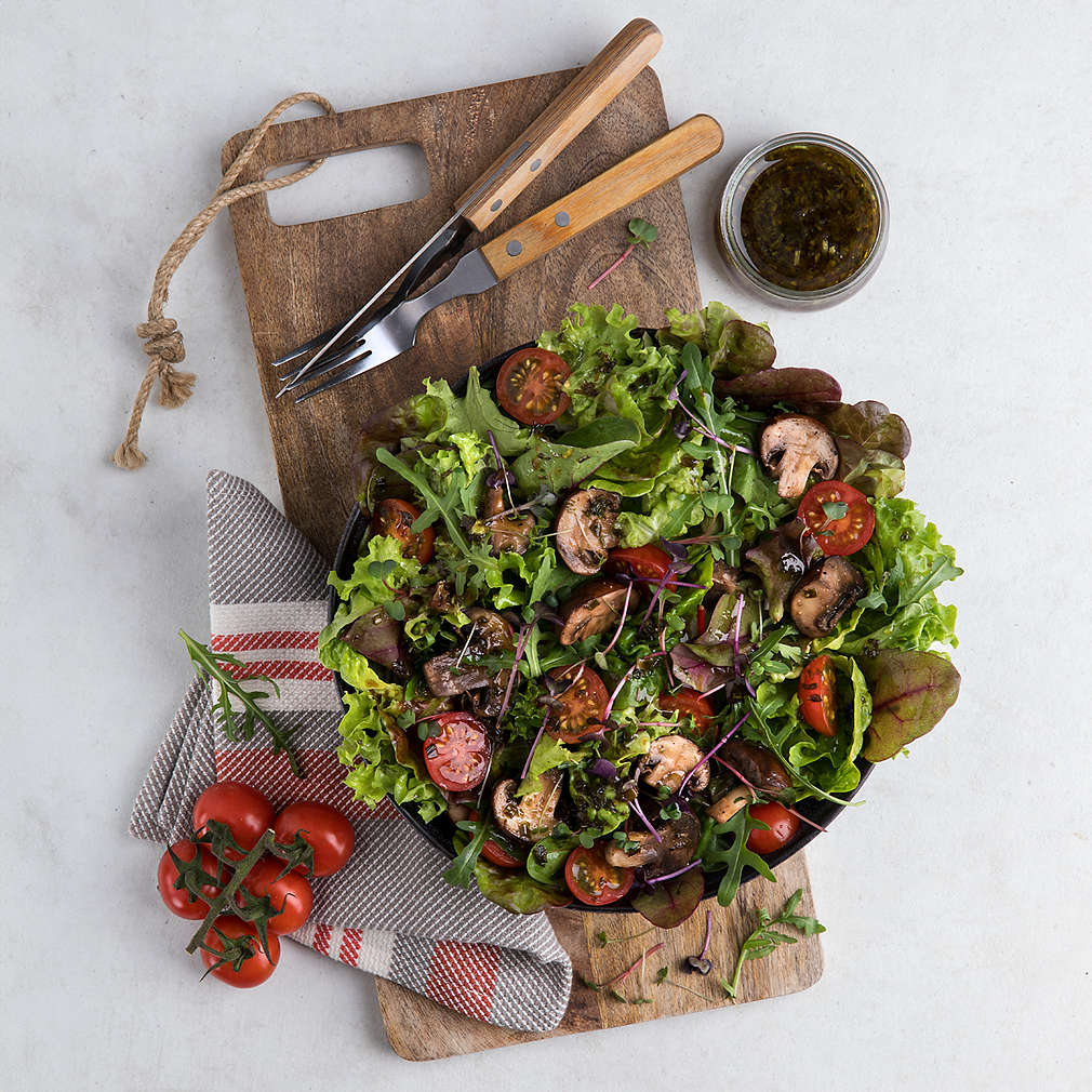 Bunter Blattsalat mit Bier-Dressing - Rezept | Kaufland