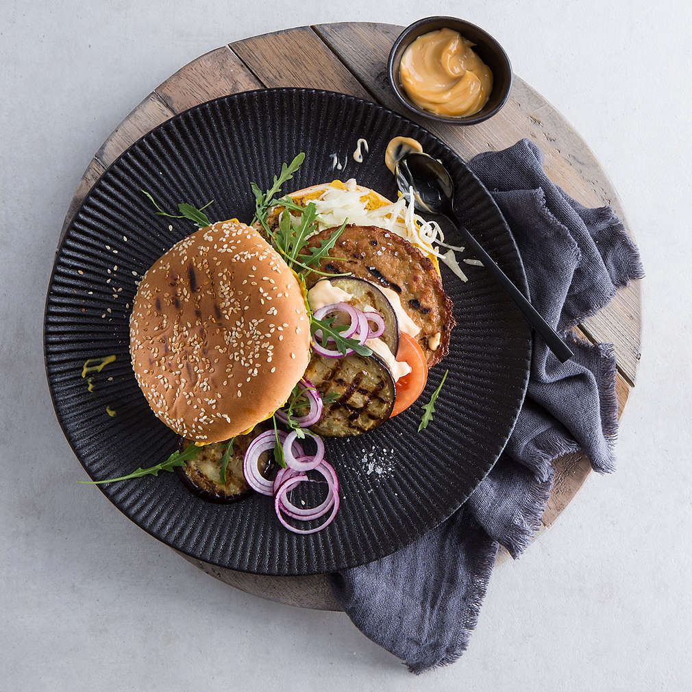 Imaginea rețetei Burger vegetarian cu vinete