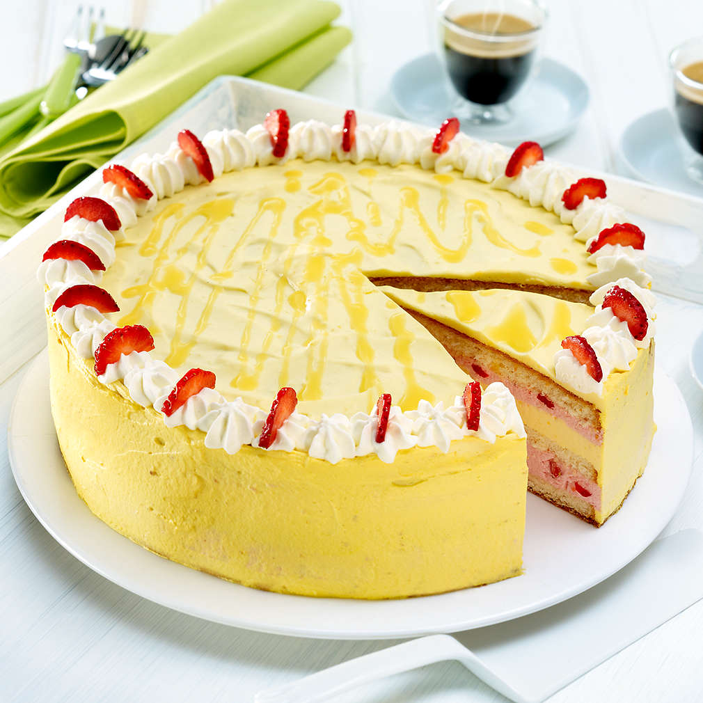 Abbildung des Rezepts Erdbeer-Eierlikör-Torte