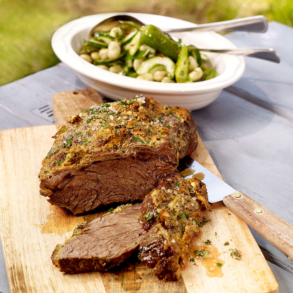 Abbildung des Rezepts Senf-Kräuter-Braten mit grünem Salat