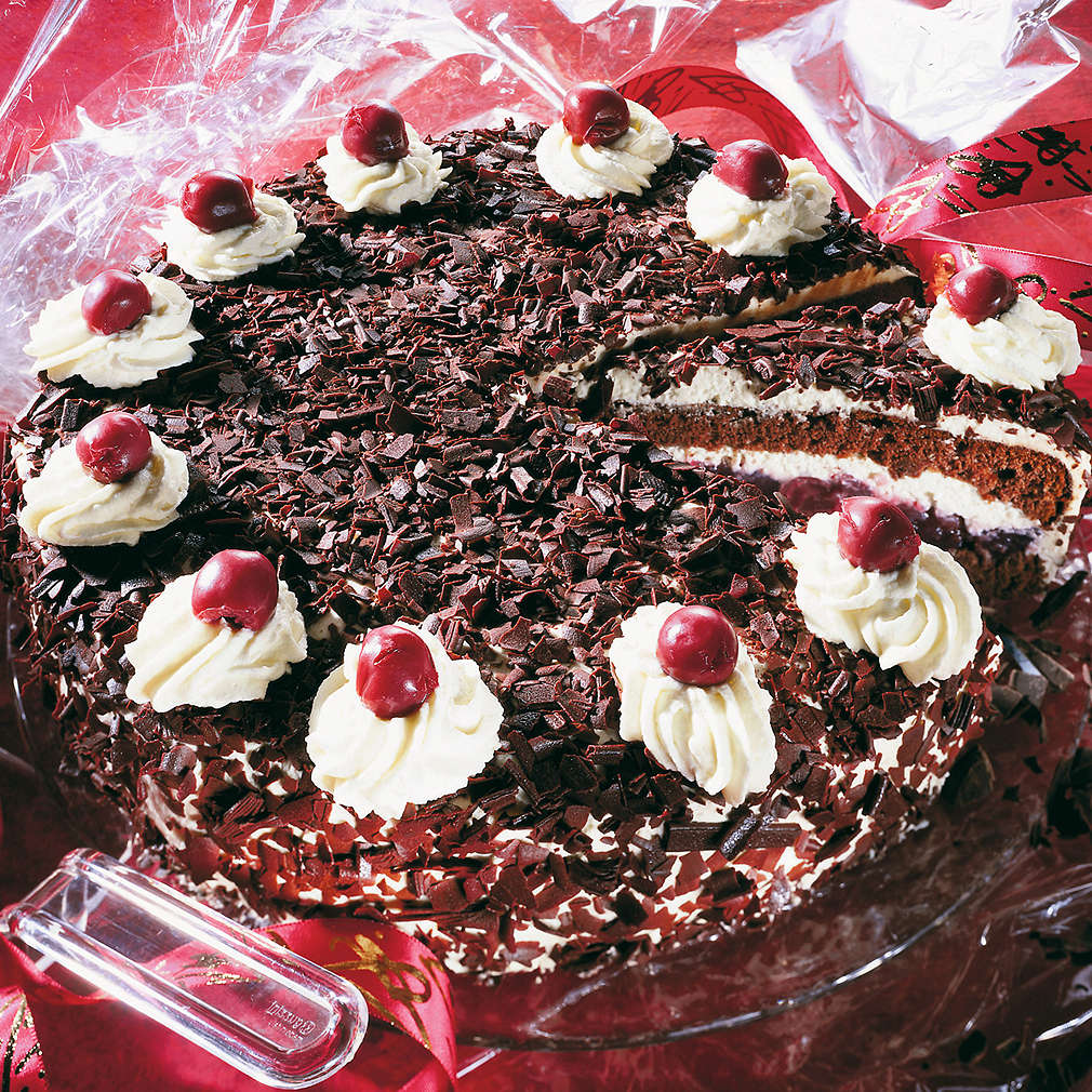 Zobrazenie receptu Schwarzwaldská višňová torta