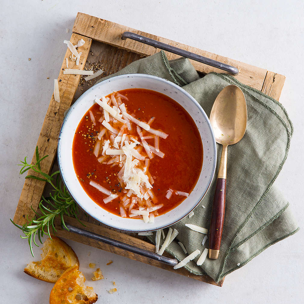 Abbildung des Rezepts Tomatensuppe mit Parmesan