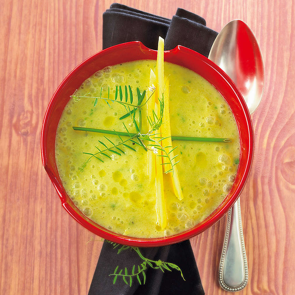 Zdjęcie przepisu Zupa z mango i cukinii