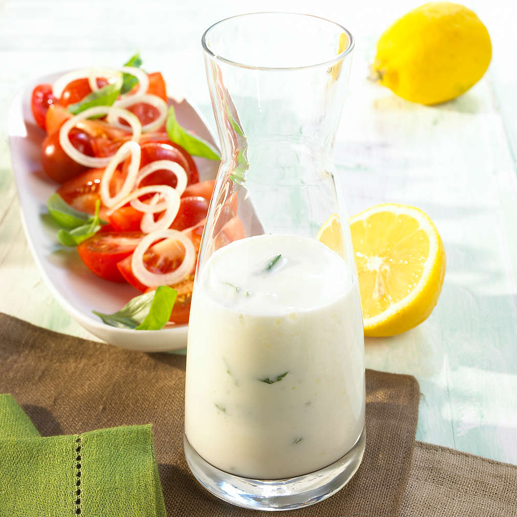 Basilikum-Joghurt-Dressing - Rezept | Kaufland