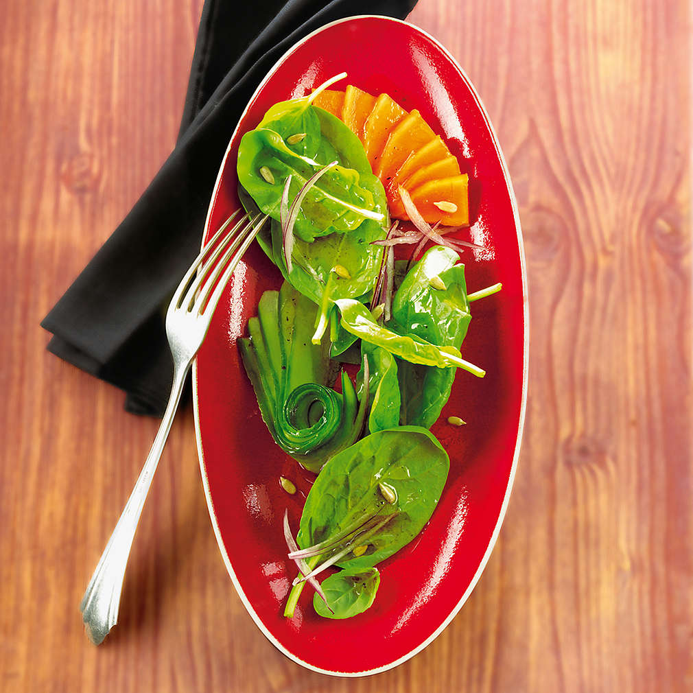 Zobrazit Okurkový salát s papájou receptů